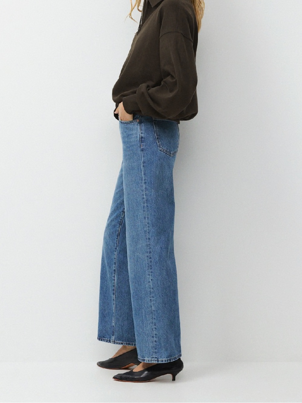Aritzia Denim Forum Farrah Hi Rise wide leg jeans 26 - Picture 4 of 9